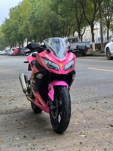 Moto sportive Kawasaki Ninja 250 250cc d'occasion, moteur refroidi par eau, essence, pour nouveaux motards et usage quotidien, forte puissance - Product Image 6