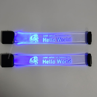 Starshining OEM personnalisé laser gravé LOGO TPU aimant attraction LED lueur lumière bracelet pour événements festival