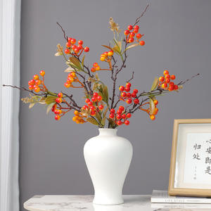 Tiges <span class=keywords><strong>de</strong></span> baies artificielles à longues tiges, <span class=keywords><strong>fruits</strong></span> rouges <span class=keywords><strong>de</strong></span> Noël, baies <span class=keywords><strong>de</strong></span> houx, branche <span class=keywords><strong>de</strong></span> baies pour la décoration <span class=keywords><strong>de</strong></span> la maison, des fêtes et des mariages - Product Image 5