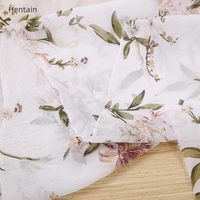 Kain Tenun Poliester 100% Musim Semi Musim Panas 60GSM Bermotif Bunga Kecil Bertaburan Latar Belakang Putih Bahan Gaun Pelindung Sinar Matahari