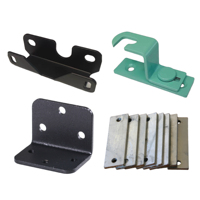 Pièces estampées sur mesure avec revêtement en poudre et fabrication de tôlerie de précision pour supports en L en acier au carbone et alliage d'aluminium