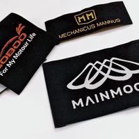 Étiquettes de vêtements en satin tissé personnalisées, logo jacquard, certifiées OEKO-TEX, bord coupé à l'ultrasons, écologiques, OEM pour vêtements JINRUI