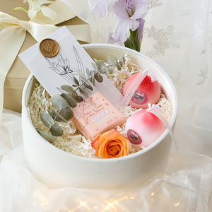 Vente en gros Bougies parfumées à la pêche <span class=keywords><strong>rose</strong></span> Coffret cadeau design pour la Saint-Valentin - Product Image 4
