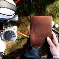 Porta Scorecard da Golf in Pelle con Porta Penna, Custodia per Libretto Punteggi in Vera Pelle, Regalo Portatile per Giocatori di Golf