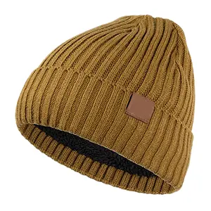 Вязаные шапки унисекс для взрослых, теплые зимние 100% для бега, для пеших прогулок, акриловые шапки с флисовой подкладкой, тканые этикетки с логотипом на заказ.