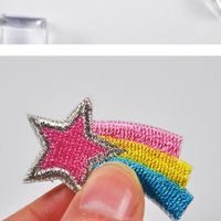 Nouveau fer sur/auto autocollant broderie macaron couleur mignon étoile filante Patch pour enfant vêtements sac décoration