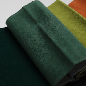 Manufacturer Breathable Textile <strong>Fabric</strong> 100% Polyester Upholstery <strong>Velvet</strong> <strong>Fabric</strong> for Sofa and Beds Making - Product Image 2