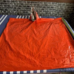 Impermeable Térmico con Capucha, Reflectante, Desechable, Portátil, para Todas las Estaciones, Poncho de Mylar con Lámina de Aluminio - Product Image 4