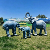 Op maat gemaakte hars olifantensculptuur met feeërieke piramideontwerpen - handgeschilderd voor buitengebruik in villa's, parken, resorts en landschappen. OEM ODM mogelijk.