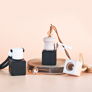 Hot Sale 10ml <strong>Car</strong> &amp; Home Use Small Transparent Black Perfume Bottle <strong>Diffuser</strong> <strong>Car</strong> <strong>Diffuser</strong> <strong>Refill</strong> Bottle <strong>Car</strong> Fragrance <strong>Diffuser</strong> - Product Image 4