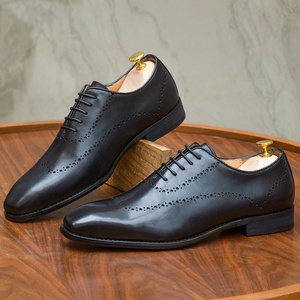 Chaussures habillées en cuir pour hommes 2026, style Brogue anglais gravé, version coréenne, plates, faites à la main, respirantes et légères - Product Image 3