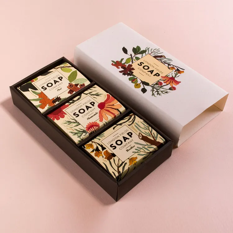 2022 Luxus individuell bedruckte Größe Geschenk Kraft papier boxen Rosen Seife Blumen riegel Set mit Deckel Box Verpackung