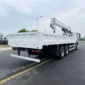 Factory Direct CLW HOWO 14 Ton 6x4 Truck Mounted <b>Crane</b> With 20M Lifting Height White Construction Boom <b>Crane</b> Truck - Product Image 6