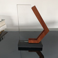 Trophée en cristal gravé sur mesure avec base en bois massif, plaque de récompense en verre vierge pour événements d'entreprise, reconnaissance et souvenirs