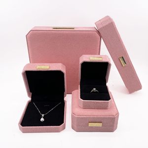 Wholesale packaging for jewelry and <b>gifts</b>: jewelry <b>boxes</b>, pearl necklace sets, luxury velvet sets, <b>earrings</b>, bracelets, - Product Image 6