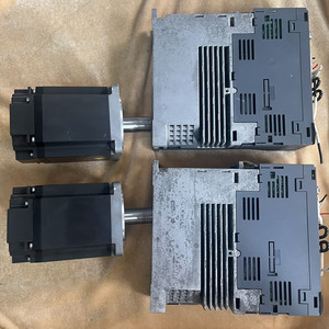 Unidad y Motor MR-J3-70A HF-KP73 - Product Image 2