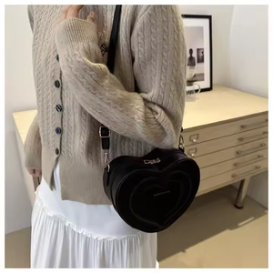 2025 Autumn New Candy Color PU <b>Leather</b> Crossbody <b>Bags</b> Lady Fashion Star Pattern Korean Style Zipper Closure <b>Messenger</b> <b>Bag</b> China - Product Image 4