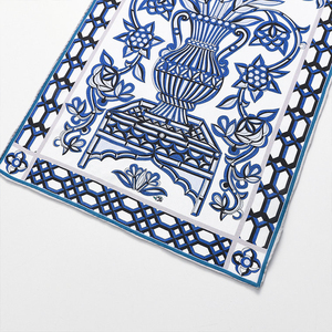 Vendita calda foulard <span class=keywords><strong>elegante</strong></span> <span class=keywords><strong>scialle</strong></span> in seta di raso personalizzato <span class=keywords><strong>nero</strong></span> e marrone sciarpa di seta lunga 100% - Product Image 5
