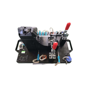 مصنع ينتج أدوات قياس وفحص عالية الدقة مخصصة لقطع غيار السيارات وواقيات الحرارة - Product Image 1