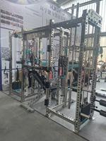 Système d'entraînement de force multifonctionnel de qualité commerciale : Rack de musculation, Smith Machine et Functional Trainer combinés