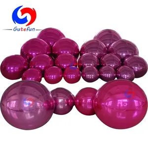 Dampak visual yang kuat efek cermin cahaya mawar merah balon pvc merah muda bola metalik untuk klub hias pesta