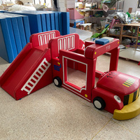Camion de lutte contre l'incendie de haute qualité doux Playhouse équipement d'escalade intérieur enfant en bas âge toboggan doux école éducatif