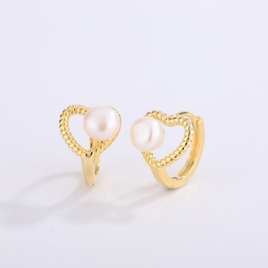 Copper Heart Twist <b>Huggie</b> Freshwater Pearl Earrings Romantic Gold Plated Jewelry for Women - Product Image 3