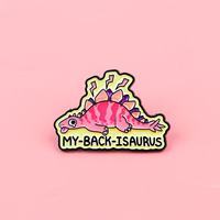 Spilla in metallo all'ingrosso con dinosauro cartone animato, spilla creativa con citazione e lettere inglesi, distintivo souvenir per abbigliamento e accessori