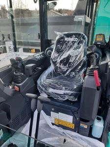 Excavadora de cadenas Kobelco Sk55Srk de 5.26 toneladas con cucharón de excavación de 0.21m³ de capacidad, equipo de construcción usado. - Product Image 4