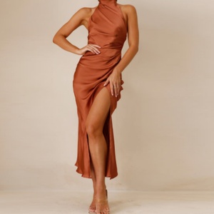 Nuevo Vestido Midi Casual de Verano para Mujer, Cómodo, Moderno, Sin Mangas, Corte Holgado, Material de Satén Tejido Personalizado - Product Image 3