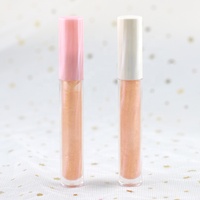 Gloss à lèvres liquide à base de plantes, marque privée OEM - effet repulpant, waterproof et longue tenue, riche en vitamine E