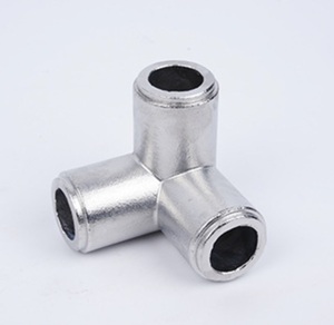 Mesin cetak logam campuran <span class=keywords><strong>aluminium</strong></span> presisi untuk pemrosesan cetak pasir berlapis <span class=keywords><strong>aluminium</strong></span> yang tidak standar