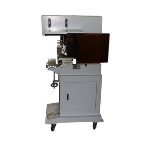 Impresora de tampografía automática de dos colores de alta calidad, la más vendida, en las mejores condiciones para la impresión de etiquetas de cascos nuevos. - Product Image 5