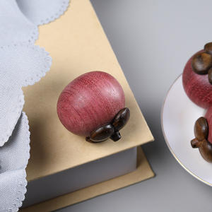 งานแกะสลัก<span class=keywords><strong>ไม้</strong></span>สีม่วงรูปมะม่วงหิมพานต์ ชิ้นงานสะสม ด้ามจับไม้หอมผสม<span class=keywords><strong>ไม้</strong></span>กฤษณา สำหรับโต๊ะน้ำชาในสำนักงาน หรือของตกแต่ง - Product Image 3