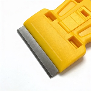 Mini grattoir à colle pour le nettoyage des autocollants de voiture en céramique, des films vinyle et des films teintés pour four - Product Image 3