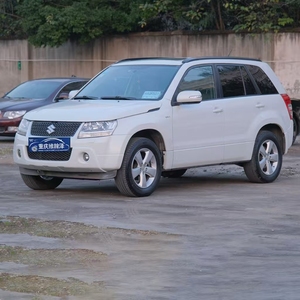 Auto Usate Suzuki <span class=keywords><strong>Grand</strong></span> <span class=keywords><strong>Vitara</strong></span> di Alta Qualità, Benzina, Guida a Sinistra, SUV 5 Posti, 2.4L, SUV Compatto, Conveniente, in Buone Condizioni - Product Image 1