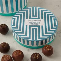 Boîte d'emballage cadeau multifonctionnelle à macaron rond au design unique et personnalisé Tube en carton Tube en papier de qualité alimentaire