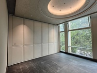 Porte coulissante pliante insonorisée en bois massif moderne - Cloison mobile pour salles de conférence, restaurants, hôpitaux