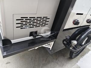 Experimente la fusión de estilo y sabor con nuestro carrito artístico de helados en bicicleta. - Product Image 5