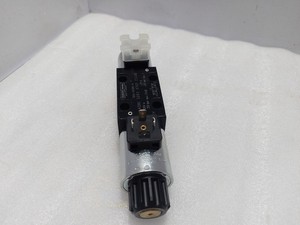 New and Original 026-54184-H 4/<strong>3</strong> Way Valve Denison Hydraulic 24V= 1,29A 350 Bar Max <strong>P</strong>,A,B Stock in Warehouse PLC <strong>Programming</strong> Con - Product Image 5