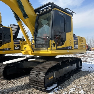 Grandes excavatrices sur chenilles hydrauliques d'occasion Komatsu PC200, 20 tonnes, modèles PC200-7, PC200-8, PC210, PC220, excavatrices à godets d'occasion - Product Image 4