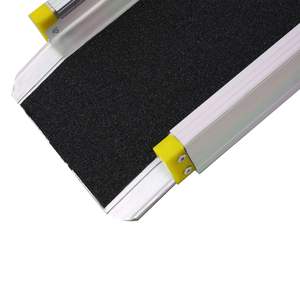 ทางลาดรถเข็นแบบปรับได้ 7 ฟุต ยี่ห้อ Db ทำจากเหล็กแบบยืดหดได้ สำหรับใช้ในบ้านและโรงรถ - Product Image 6