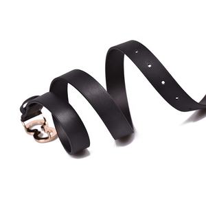 कस्टम जींस साधारण गोल मिश्र धातु बकल काले पु चमड़े की महिलाओं के लिए कमर बेल्ट 2.3 सेमी चौड़ाई 100 सेमी - Product Image 4