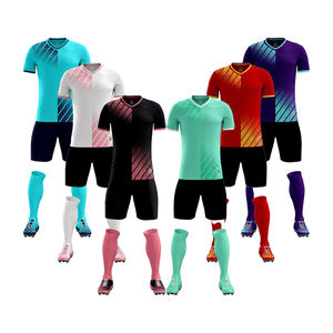 Jersey Sepak Bola Poliester Biru Terbaru 2024 Pria Custom Seragam Sepak Bola Bernapas - Product Image 1