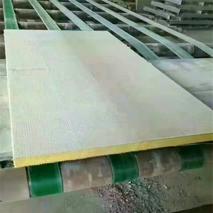 Panneau composite en laine de roche 30 mm d'épaisseur, ignifuge, isolant et résistant à l'humidité pour la construction de toitures - Product Image 1