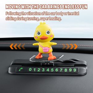 Kit d'accessoires de décoration intérieure de <span class=keywords><strong>voiture</strong></span> innovant en PVC, plaque d'immatriculation temporaire mobile, poupée - Product Image 5