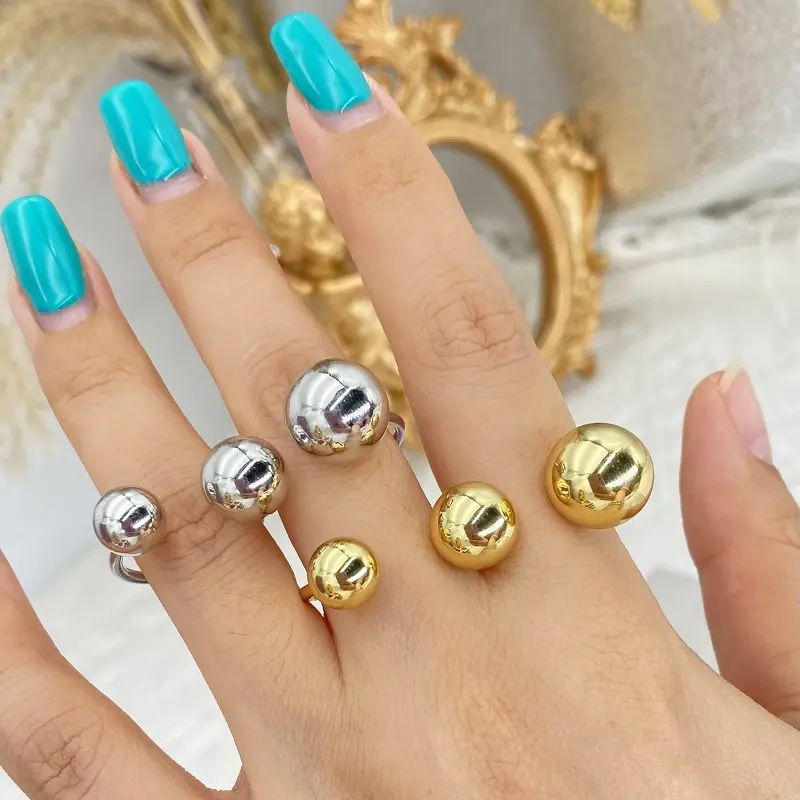 Yeni moda toptan altın nişan yüzüğü şekil alyans kız tasarımcı 18K kadınlar için takı yüzükler