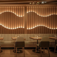 Banquette incurvée en PU, chaise de salle à manger en bois courbé, table ronde sur piétement blanc pour restaurant et bistro de luxe