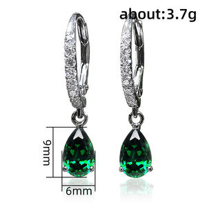 Boucles d'oreilles en cristal en forme de larme E721, argent 925, serti griffe, classiques pour femme, bijoux de mariage - Product Image 6