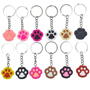 Portachiavi 3D a forma di zampa di gatto, morbido ciondolo a forma di zampa di animale, ciondolo per borsa, portachiavi a zampa di gatto multicolore per borsa, Kerring - Product Image 1